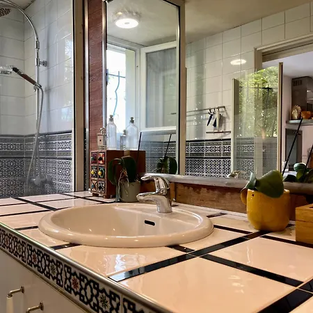 House Garden Paris Holiday home Saint-Maurice (Val-de-Marne)